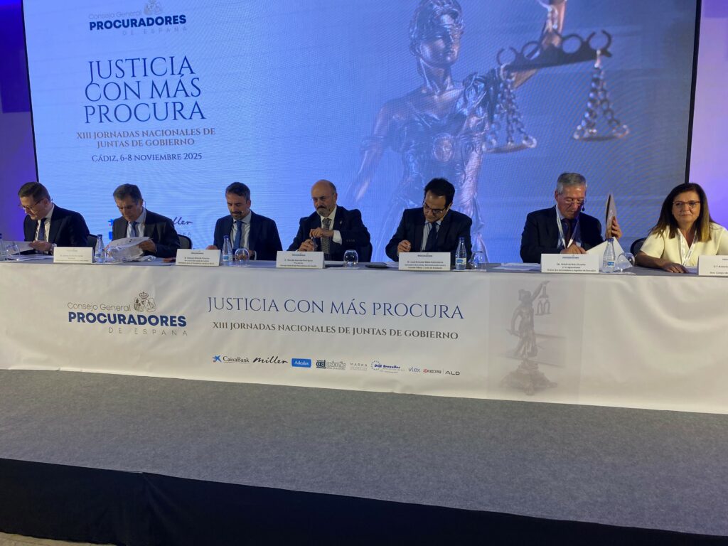 El Consejo General de Procuradores celebra en Cádiz su Congreso Nacional para impulsar reformas que agilicen la Justicia