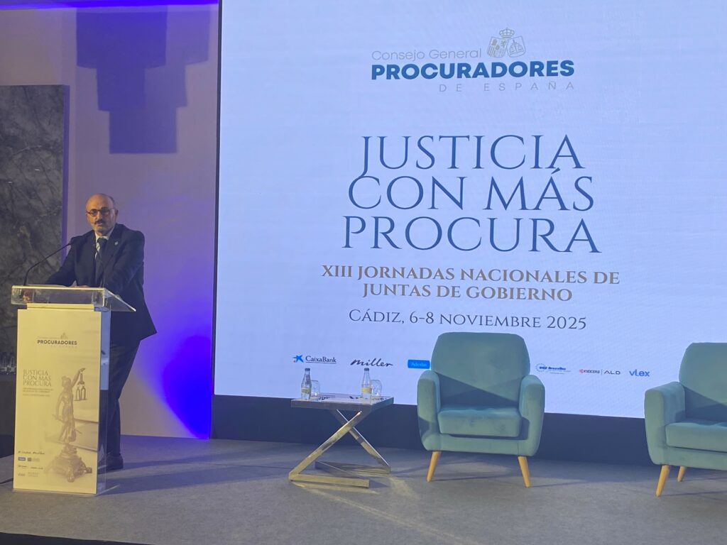 Ricardo Garrido reivindica una procura más influyente y con mayores competencias en la clausura de las XIII Jornadas Nacionales de Juntas de Gobierno