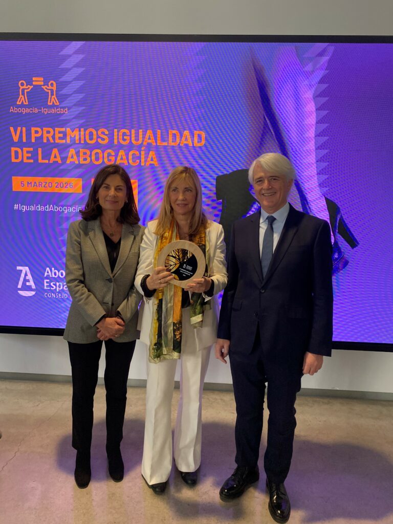 La Procura refuerza su compromiso con la igualdad en los VI Premios de la Abogacía