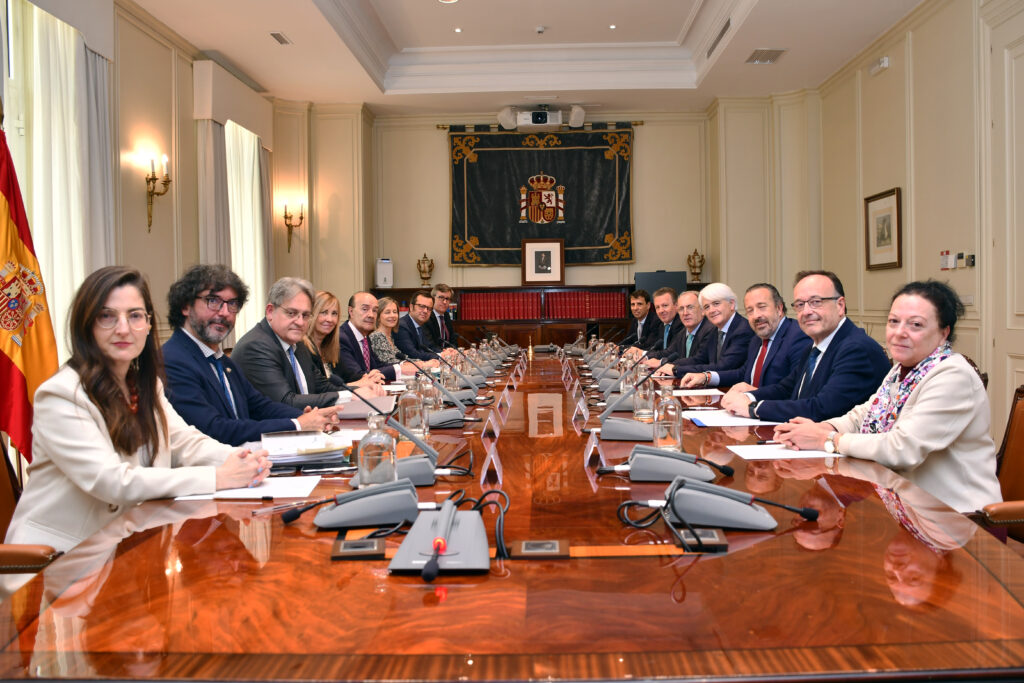 La Procura se incorpora al grupo de trabajo del CGPJ para impulsar la implantación de los Tribunales de Instancia